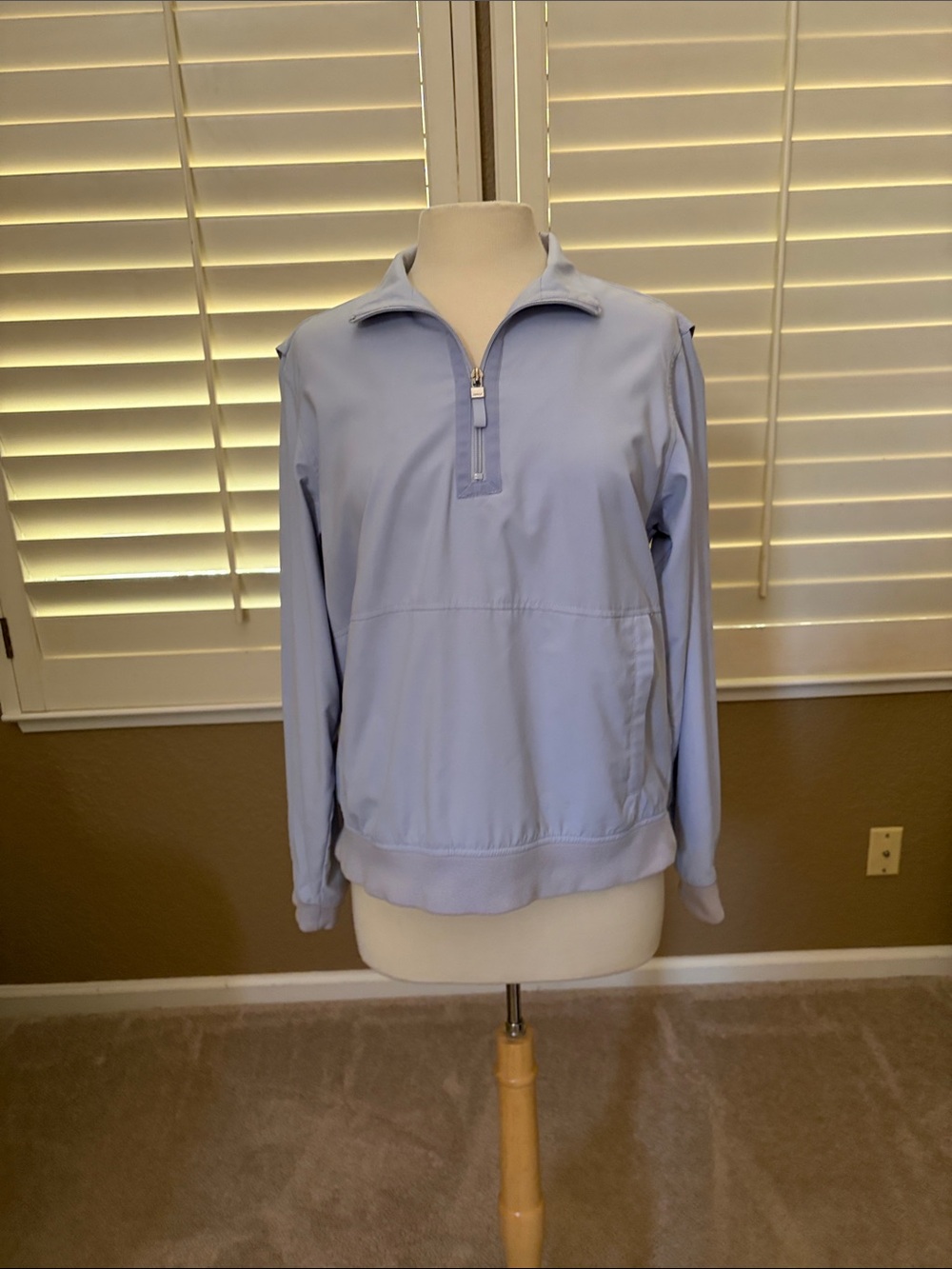 Liz golf by Liz Claiborne Light Blue Quarter-Zip Pullover like new M